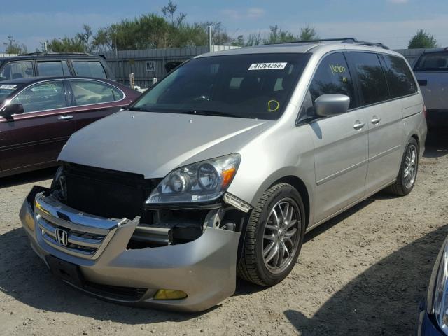 5FNRL38846B125667 - 2006 HONDA ODYSSEY TO TAN photo 2