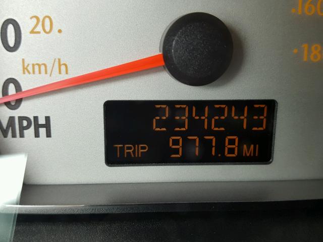 1G8AL54F85Z146425 - 2005 SATURN ION LEVEL GRAY photo 8