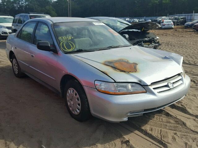 1HGCF86632A108942 - 2002 HONDA ACCORD VAL SILVER photo 1