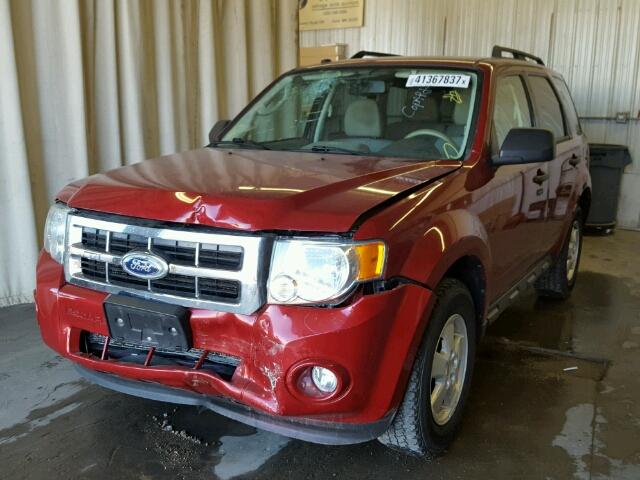 1FMCU9DG5AKC16974 - 2010 FORD ESCAPE RED photo 2