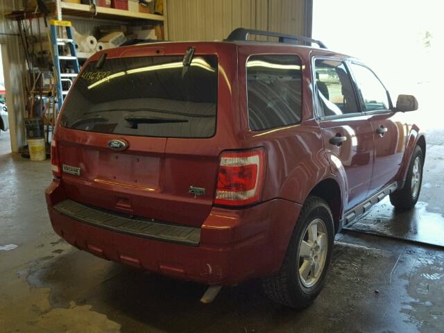 1FMCU9DG5AKC16974 - 2010 FORD ESCAPE RED photo 4