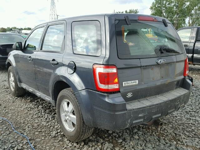 1FMCU02789KB93832 - 2009 FORD ESCAPE GRAY photo 3