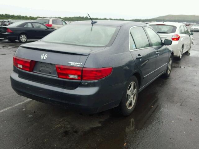 JHMCN36595C009402 - 2005 HONDA ACCORD HYB GRAY photo 4