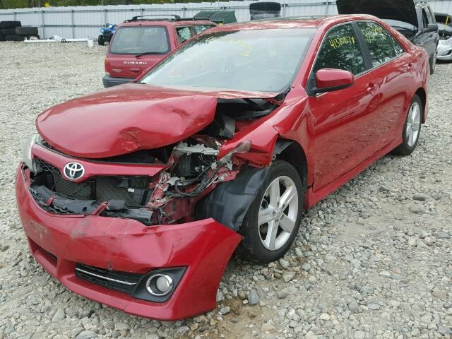 4T1BF1FK4CU589066 - 2012 TOYOTA CAMRY BASE RED photo 2