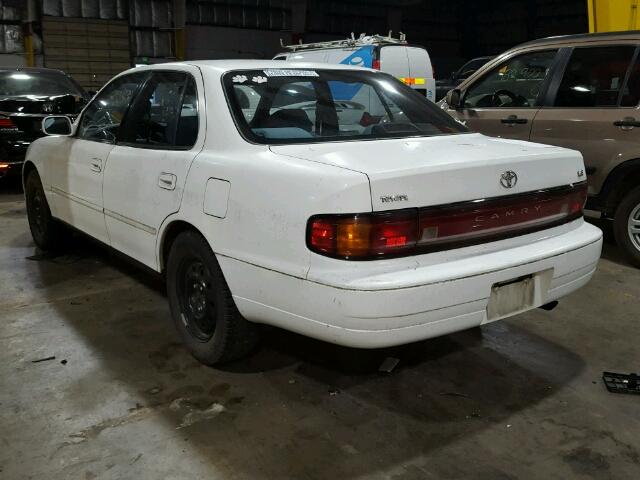 JT2SK12E9N0027442 - 1992 TOYOTA CAMRY LE WHITE photo 3