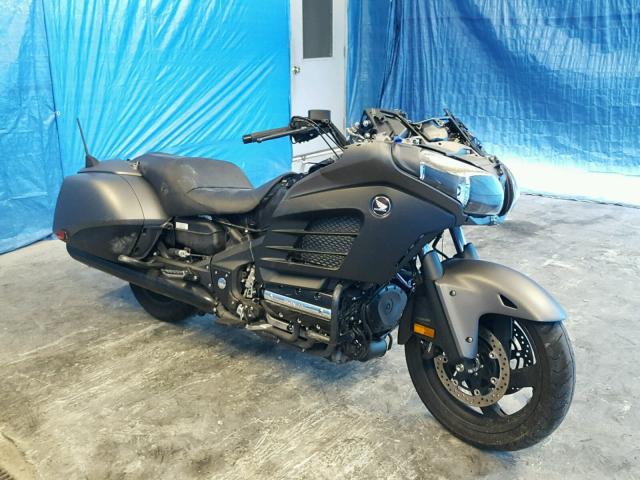 JH2SC6847FK200890 - 2015 HONDA GL1800 B BLACK photo 1