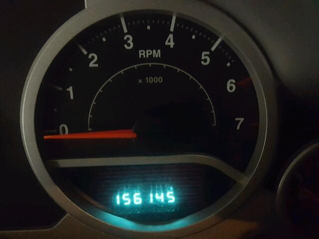 1J8GA59158L608622 - 2008 JEEP WRANGLER U GRAY photo 8