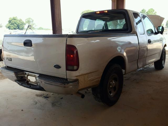 2FTRX17284CA65063 - 2004 FORD F-150 HERI WHITE photo 4