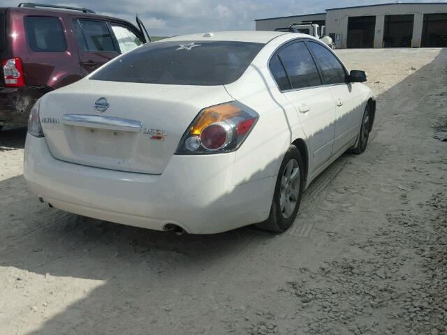 1N4BL21E87C207403 - 2007 NISSAN ALTIMA 3.5 WHITE photo 4