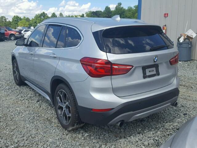 WBXHT3C38GP883058 - 2016 BMW X1 XDRIVE2 Silber Foto 3