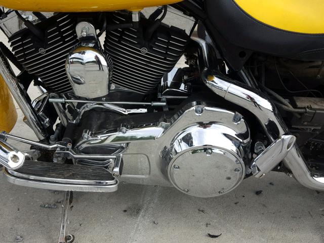 1HD1KB4187Y721559 - 2007 HARLEY-DAVIDSON FLHX YELLOW photo 7