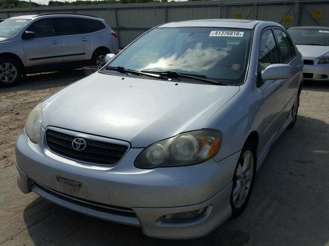 2T1BY32EX5C348820 - 2005 TOYOTA COROLLA XR 银色 照片 2