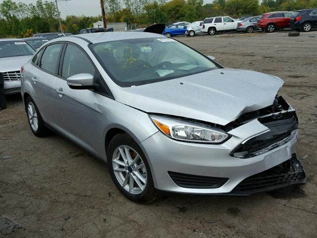 1FADP3F20HL285564 - 2017 FORD FOCUS SILVER photo 1