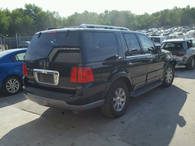 5LMFU28R03LJ48299 - 2003 LINCOLN NAVIGATOR BLACK photo 4