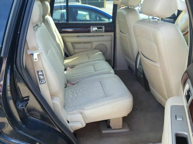 5LMFU28R03LJ48299 - 2003 LINCOLN NAVIGATOR BLACK photo 6