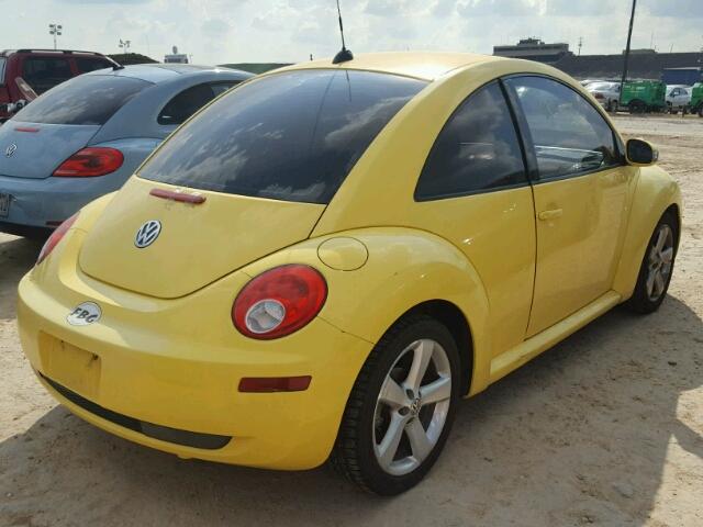 3VWSW31C76M406037 - 2006 VOLKSWAGEN NEW BEETLE YELLOW photo 4