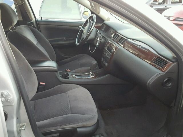 2G1WG5EK6B1115490 - 2011 CHEVROLET IMPALA 银色 照片 5