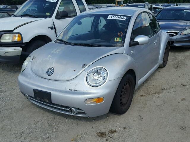 3VWCK21C32M420702 - 2002 VOLKSWAGEN NEW BEETLE ვერცხლისფერი ფოტო 2
