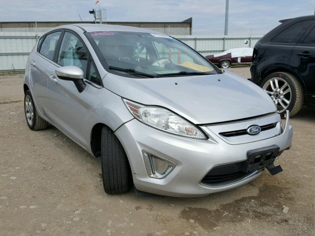 3FADP4FJ7BM175923 - 2011 FORD FIESTA SES SILVER photo 1