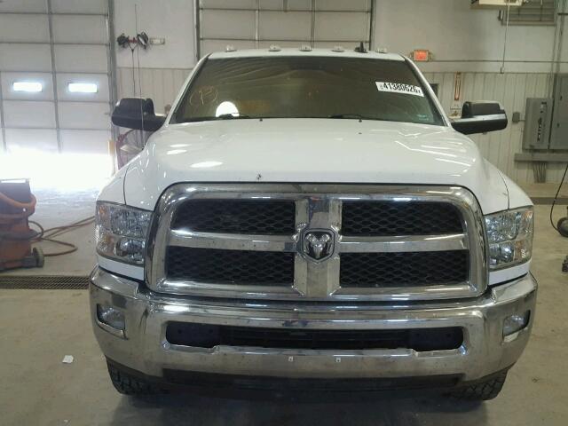 3C6UR5JJ0EG226934 - 2014 RAM 2500 SLT WHITE photo 10