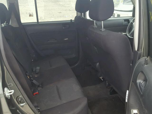 JTLKT334650215152 - 2005 TOYOTA SCION XB ნაცრისფერი ფოტო 6