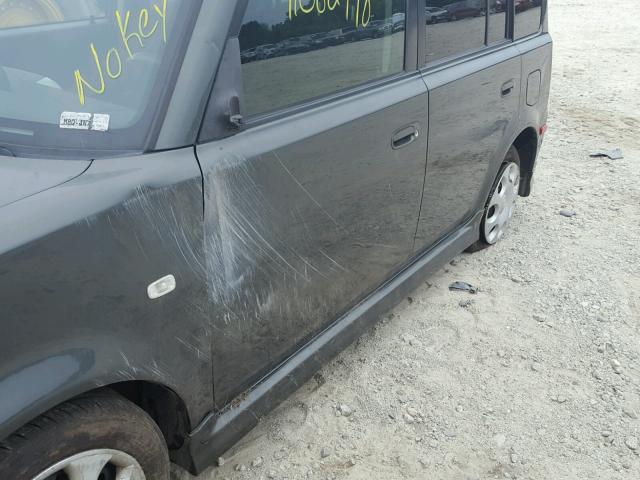 JTLKT334650215152 - 2005 TOYOTA SCION XB ნაცრისფერი ფოტო 9