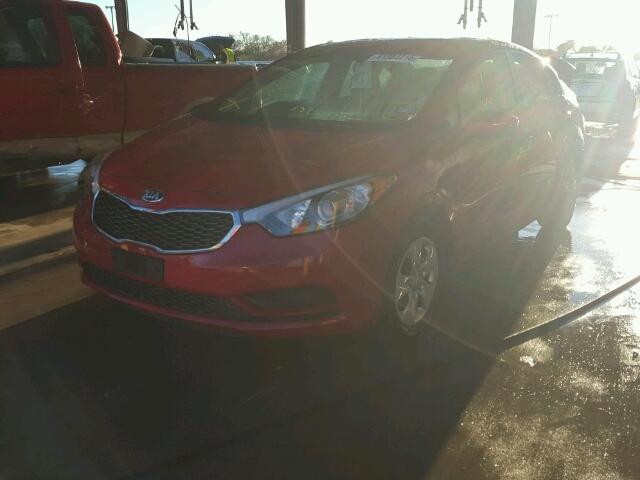 KNAFX4A63G5608217 - 2016 KIA FORTE LX RED photo 2