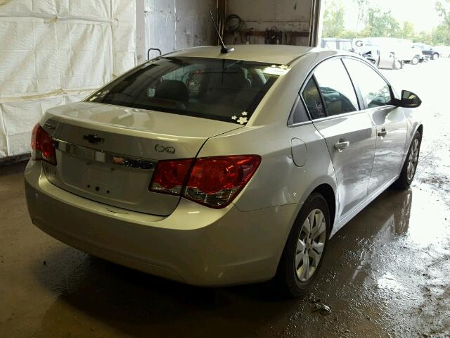 1G1PC5SH8C7116685 - 2012 CHEVROLET CRUZE LS SILVER photo 4