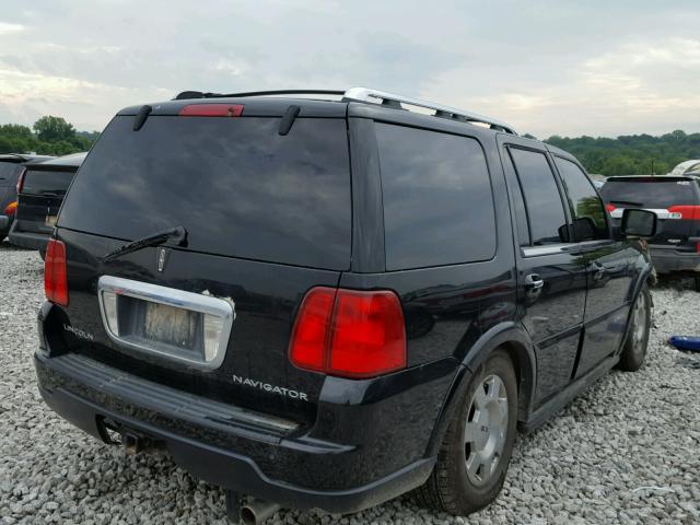 5LMFU27556LJ16354 - 2006 LINCOLN NAVIGATOR Czarny zdjęcie 4
