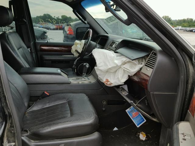 5LMFU27556LJ16354 - 2006 LINCOLN NAVIGATOR Czarny zdjęcie 5