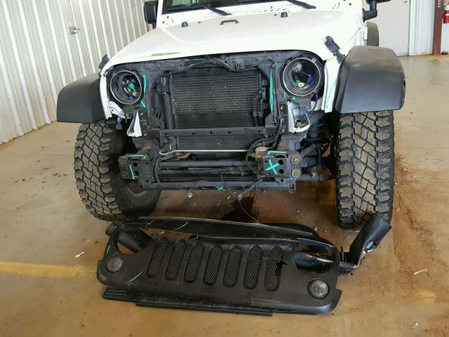 1C4GJWAG5FL503637 - 2015 JEEP WRANGLER S თეთრი ფოტო 9