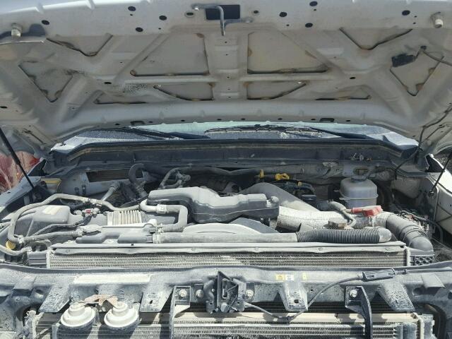 1FD0X5GT7CEC71035 - 2012 FORD F550 SUPER WHITE photo 7