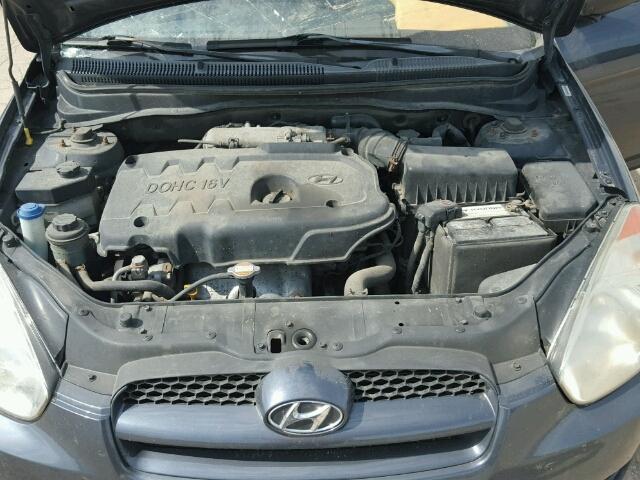 KMHCM36C08U070165 - 2008 HYUNDAI ACCENT GS BLUE photo 7