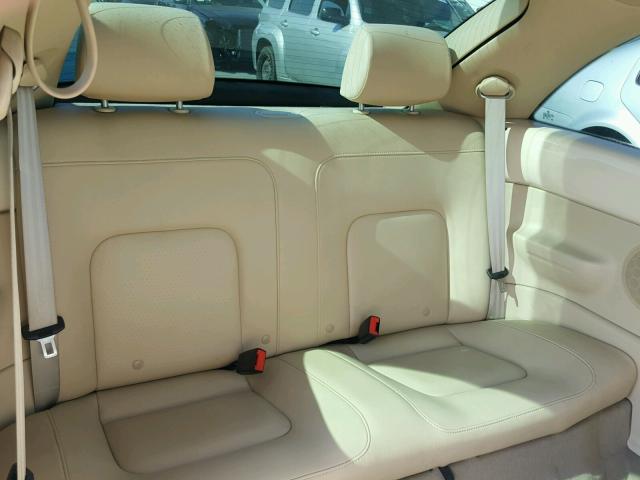 3VWRG31C86M404793 - 2006 VOLKSWAGEN NEW BEETLE 白色 照片 6