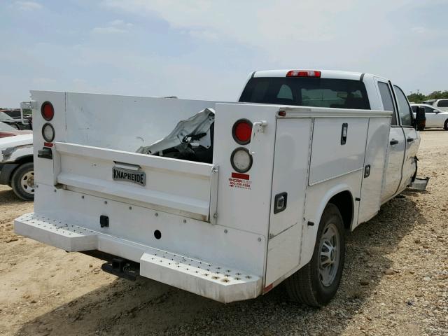 1GB2CUEG8HZ371383 - 2017 CHEVROLET SILVERADO WHITE photo 4