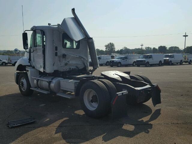 1FUBA5CG56LV59474 - 2006 FREIGHTLINER CONVENTION WHITE photo 3