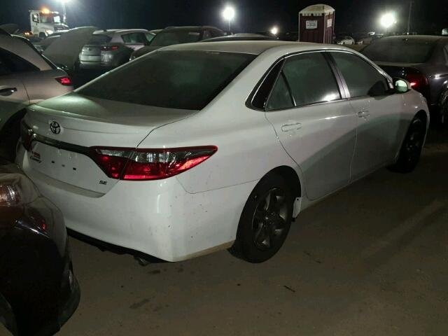 4T1BF1FKXHU411301 - 2017 TOYOTA CAMRY WHITE photo 4