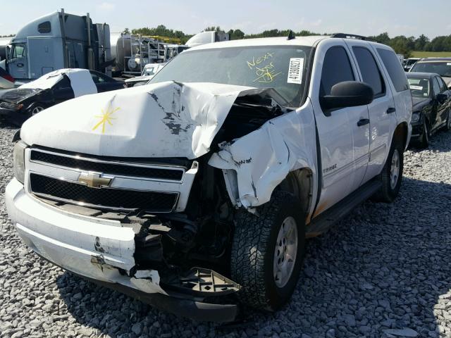 1GNFC13C19R295574 - 2009 CHEVROLET TAHOE C150 WHITE photo 2