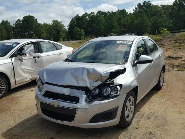 1G1JA5SHXG4131580 - 2016 CHEVROLET SONIC LS SILVER photo 2