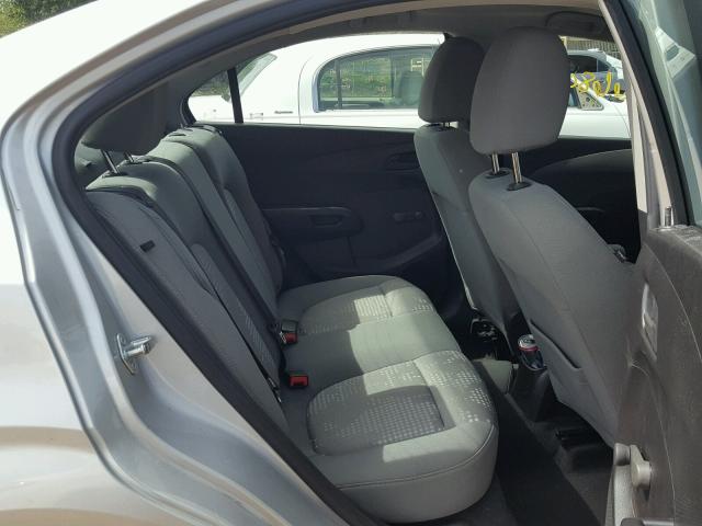 1G1JA5SHXG4131580 - 2016 CHEVROLET SONIC LS SILVER photo 6