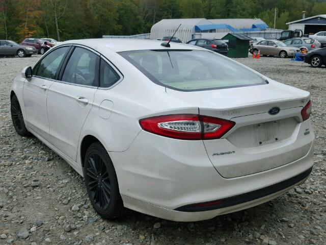 1FA6P0HD5E5394513 - 2014 FORD FUSION SE WHITE photo 3