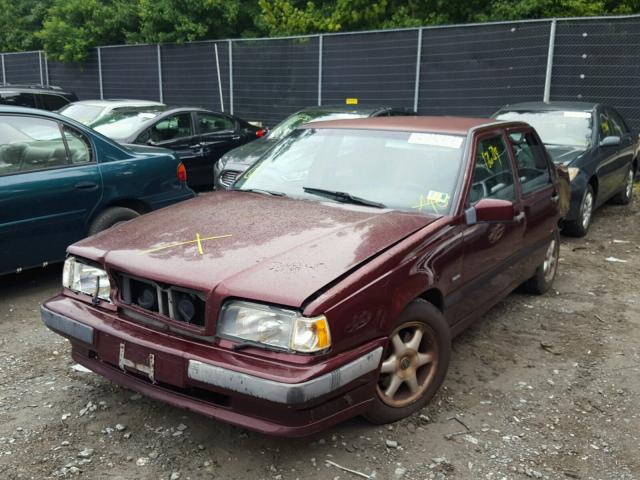 YV1LS5509P2037408 - 1993 VOLVO 850 BURGUNDY photo 2