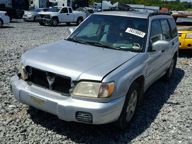 JF1SF65602H711215 - 2002 SUBARU FORESTER SILVER photo 2