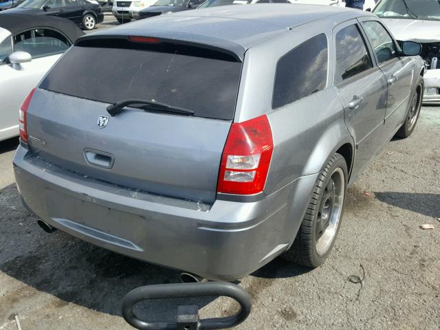 2D4FV47T36H532773 - 2006 DODGE MAGNUM SE GRAY photo 4