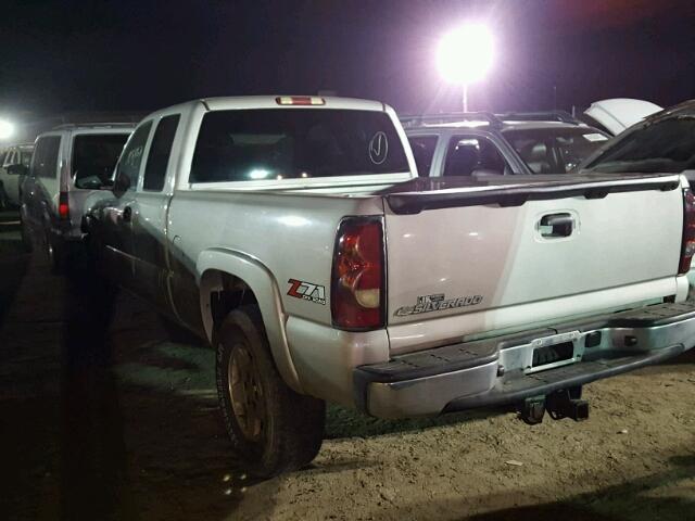 1GCEK19B06Z270523 - 2006 CHEVROLET SILVERADO SILVER photo 3