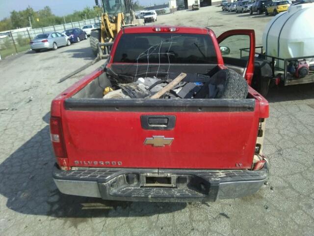 2GCEC19C481148474 - 2008 CHEVROLET SILVERADO RED photo 6