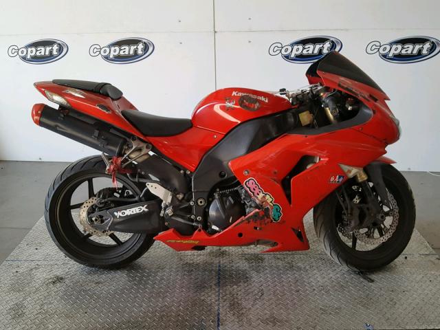 JKAZXCD167A027547 - 2007 KAWASAKI ZX1000 D RED photo 9