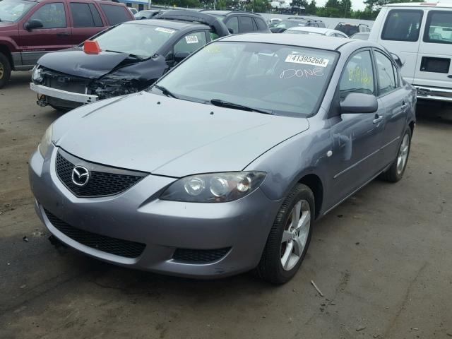 JM1BK12F851297840 - 2005 MAZDA 3 I GRAY photo 2