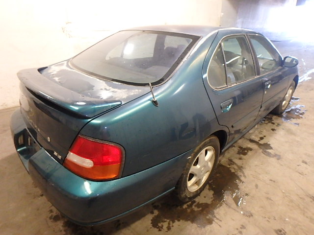 1N4DL01D7WC183923 - 1998 NISSAN ALTIMA BLUE photo 4