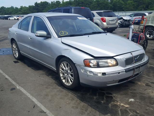 YV1RS547272617141 - 2007 VOLVO S60 T5 GRAY photo 1